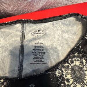 St. John's Bay Black and White Quick-Dri Top